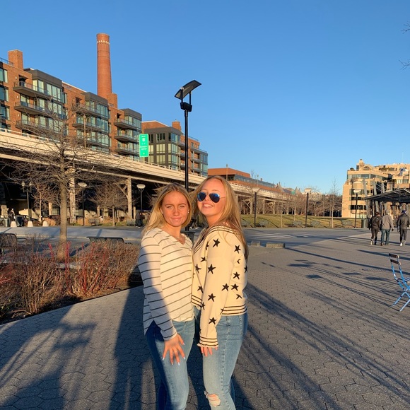 Meet your Posher, Bailey - Picture 1 of 1